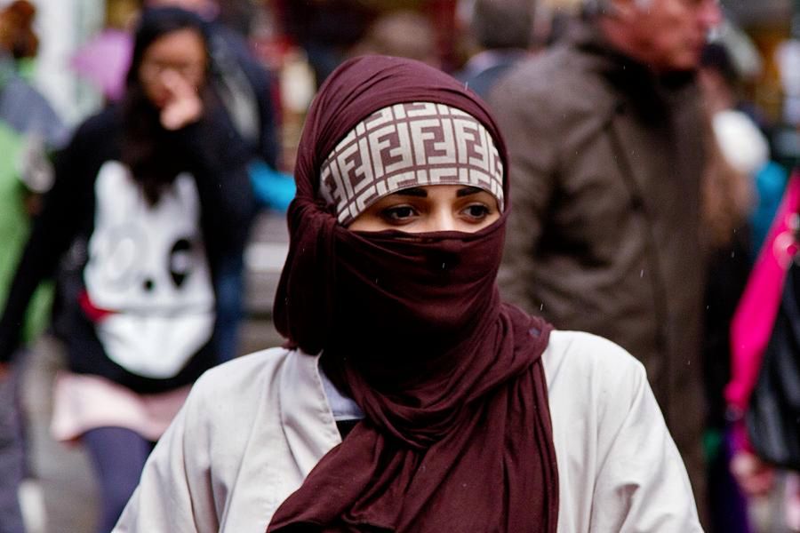 Muzułmanka na ulicy Canterbury
