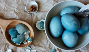 Wiosennie i z jajem, czyli jak zrobić pisanki na Wielkanoc