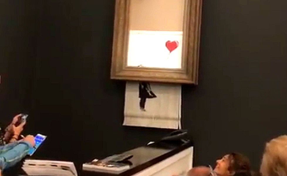Dzieło Banksy'ego sprzedane za milion funtów uległo samozniszczeniu