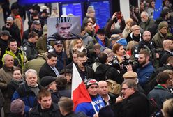 NA ŻYWO Przywitanie Donalda Tuska na Dworcu Centralnym