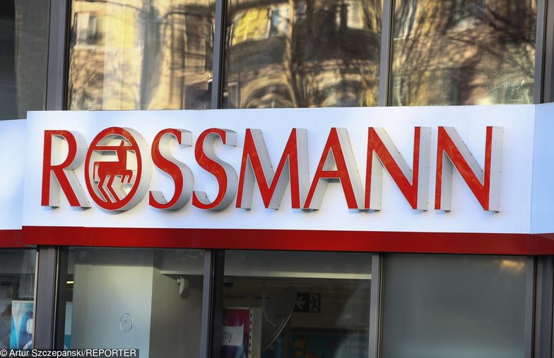 Rossmann promocja kwiecień 2019. -55 % na produkty do makijażu