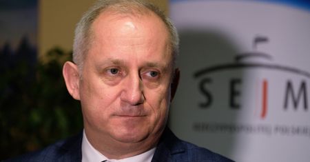 Sławomir Neumann o zniesieniu wiz do USA: Andrzej Duda nie ma tu żadnych zasług