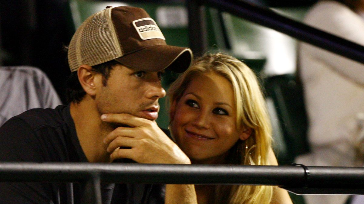 Enrique Iglesias i Anna Kurnikova pokazali swoją najmłodszą córkę
