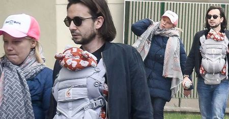 HOT: Joanna Kulig z synem i mężem na spacerze! To wielki i uroczy debiut rodziny w komplecie!