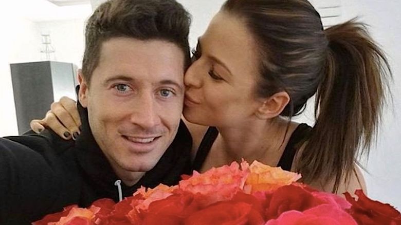 Robert i Anna Lewandowscy dla chłopca
