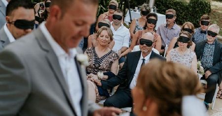 Goście weselni zasłonili oczy. Solidaryzowali się z panną młodą