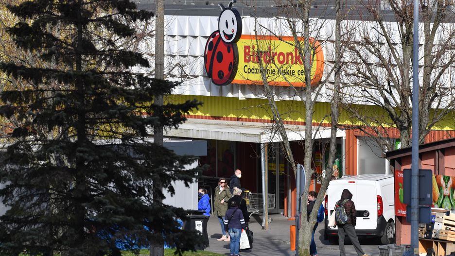 Wielkanoc 2020. Sklepy w Wielką Sobotę otwarte będą znacznie krócej/ foto ilustracyjne wyk. 2020-04-10