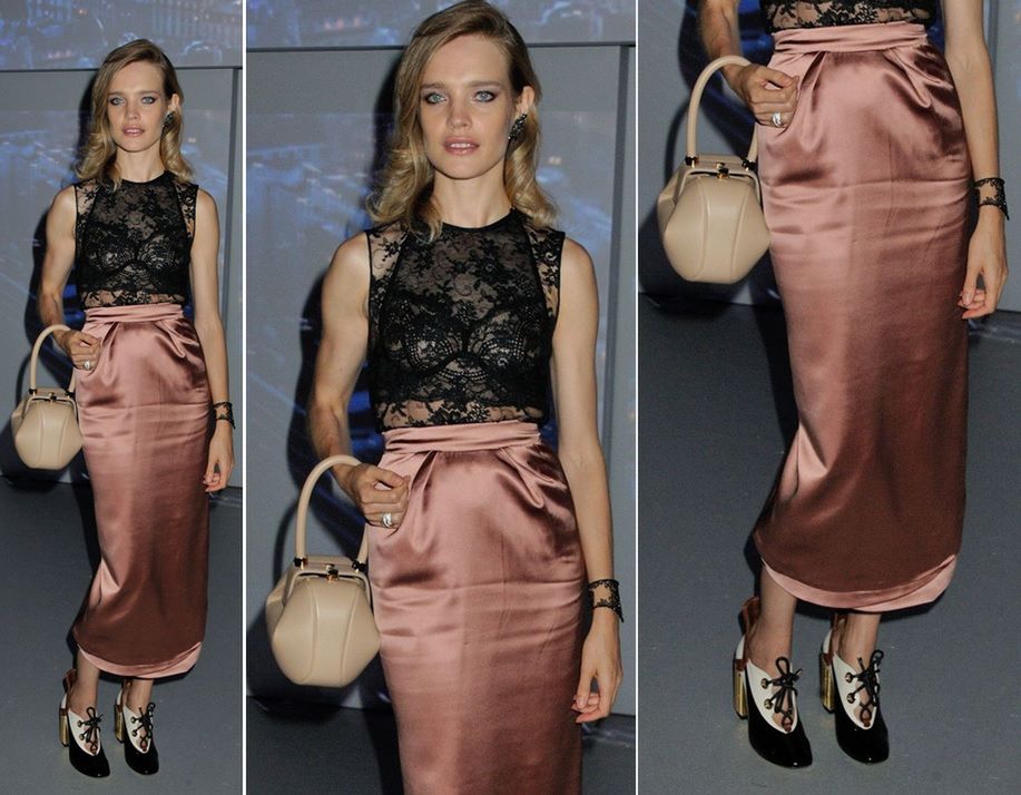 LOOK OF THE DAY: Natalia Vodianova w koronkach i satynie