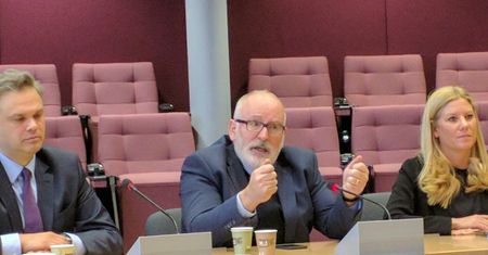 Zapytaliśmy wiceszefa KE Fransa Timmermansa czy spotka się z prezesem PiS. Zaskakująca odpowiedź