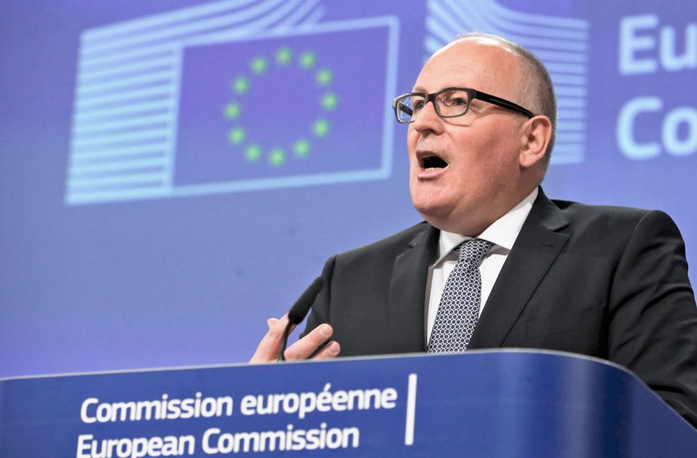 Europosłanka PO Róża Thun krytykuje rząd za wojnę z Timmermansem