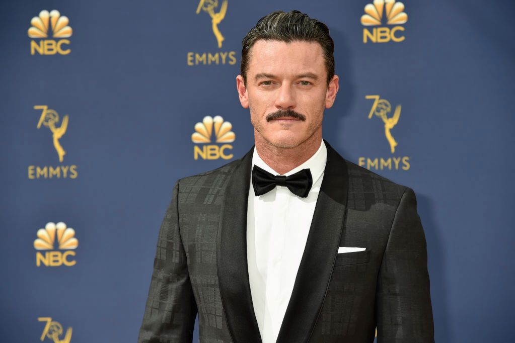 "Jaka to melodia". Luke Evans zrobił niespodziankę polskim fanom!