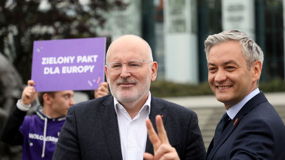 Frans Timmermans otwarcie wspierał Wiosnę Roberta Biedronia