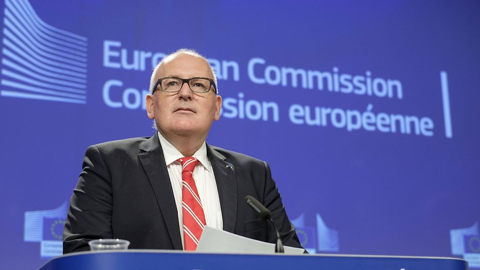 Frans Timmermans przygotował wniosek 