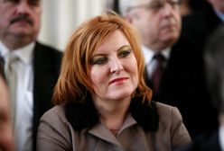 Marek Kuchciński i jego loty. Samorządowcy murem za marszałkiem