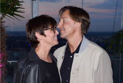 Ilona Felicjańska zaniepokoiła fanów.  "Ukochany pozwala zaglądać jej do kieliszka"