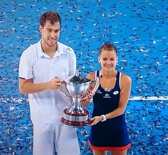 Agnieszka Radwańska i Jerzy Janowicz zdobyli puchar Hopmana. Historyczne zwycięstwo Polaków!