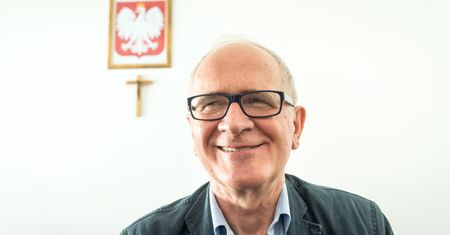 Krzysztof Czabański krytykuje TVP. I niechętnie zdobywa się na komentarz do "pasków"