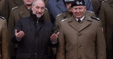 Odeszli z wojska, ale mają inny pomysł na przyszłość. Chcą współpracować z MON i prezydentem