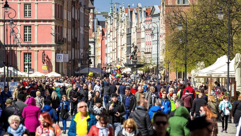 Dzięki akcji polskie miasta wypełniają się turystami, jak w środku sezonu