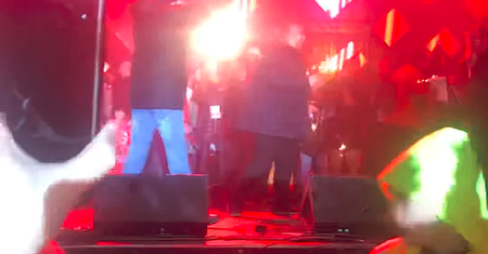 Paweł Adamowicz zaatakowany. Szokujące wideo