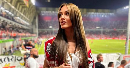 Duża zmiana u "miss kadry". Tak kibicowała Biało-Czerwonym