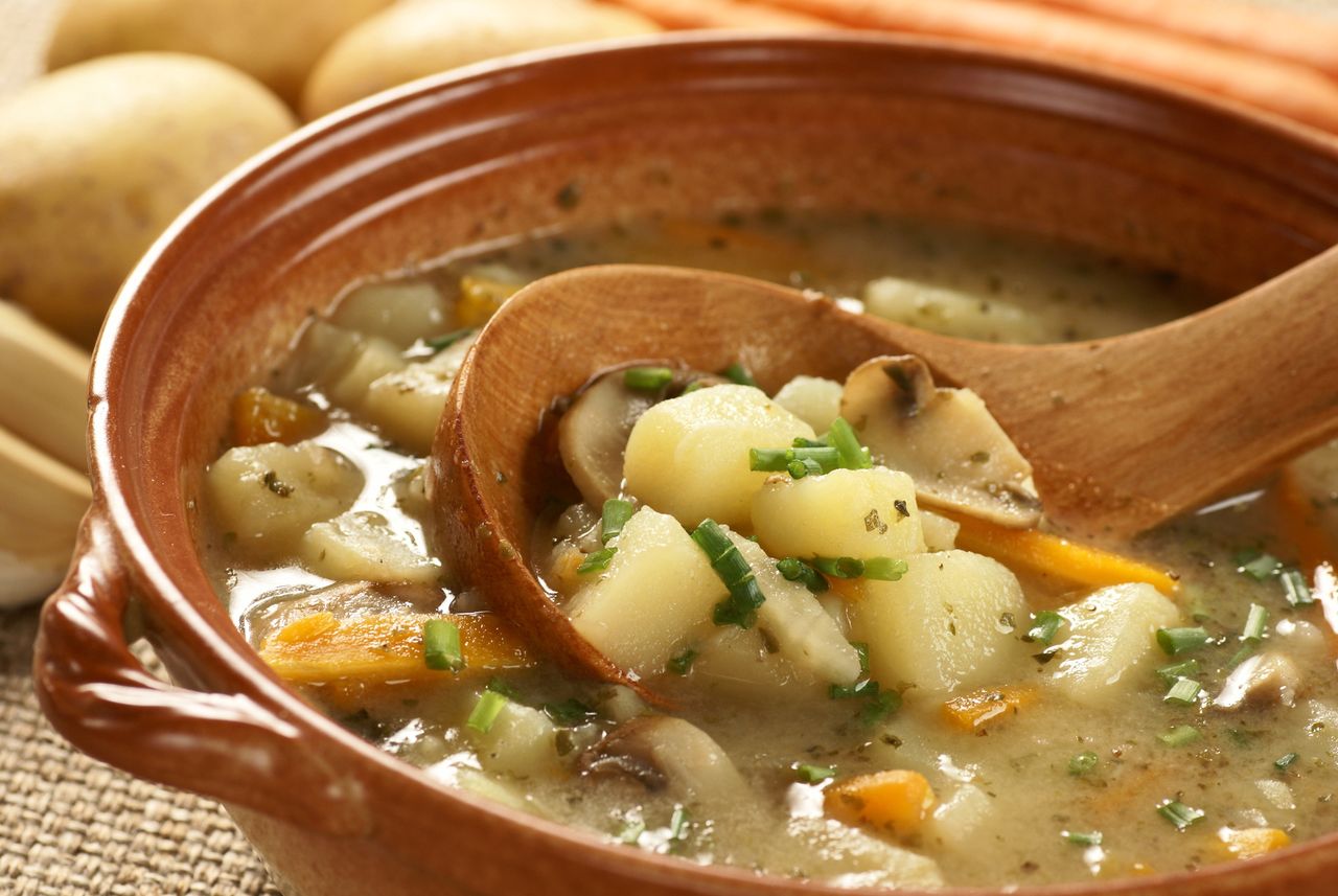 Heartwarming autumn delight: Savor potato soup season