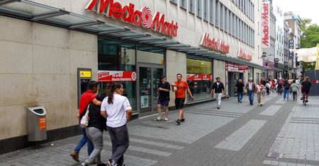 Prezent na komunię w Media Markt. Hulajnoga elektryczna 50 proc. taniej