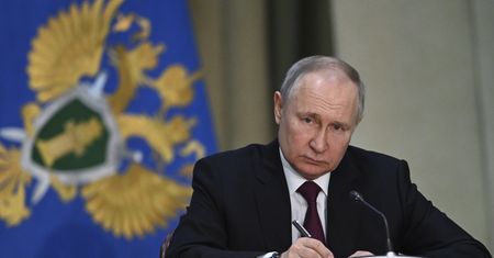 Tak załatwi sprawę porwanych dzieci? Putin podpisał szokującą ustawę