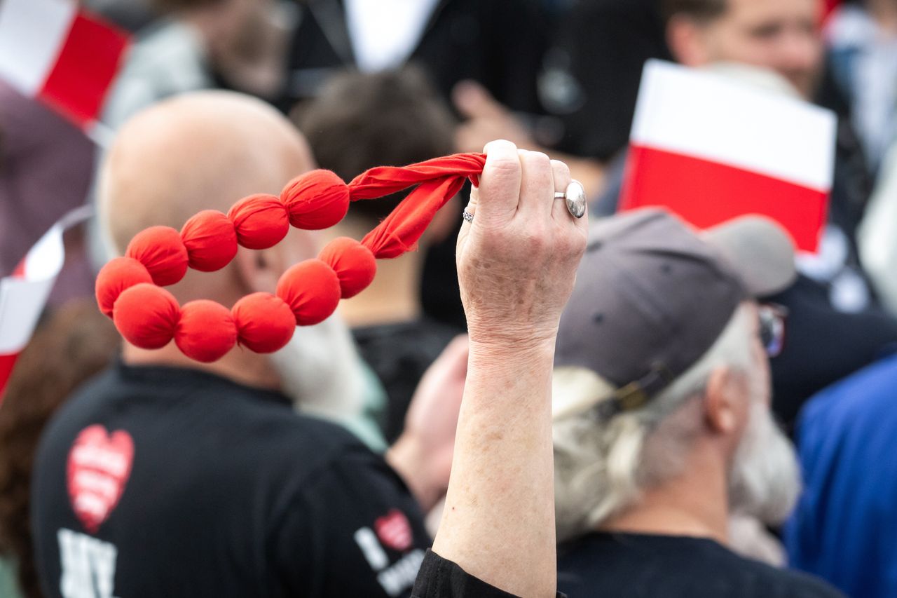 To oni zdecydują o wyniku wyborów? Wiemy, jak zagłosują młodzi i seniorzy