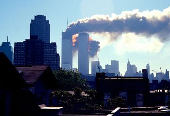 Polak nagrał atak na WTC. Po 25 latach ujawnia wstrząsające kulisy