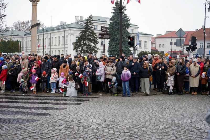 Obchody 11 listopada 