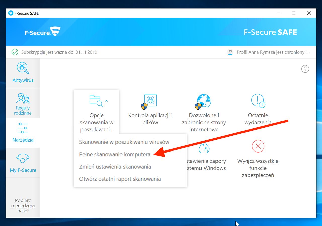 By uruchomić pełne skanowanie w programie F-Secure SAFE, przejdź do Narzędzi i wybierz Pełne skanowanie komputera