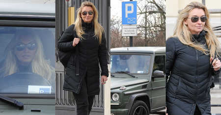 Martyna Wojciechowska w aucie za PÓŁ MILIONA łamie przepisy, parkując w niedozwolonym miejscu (ZDJĘCIA)