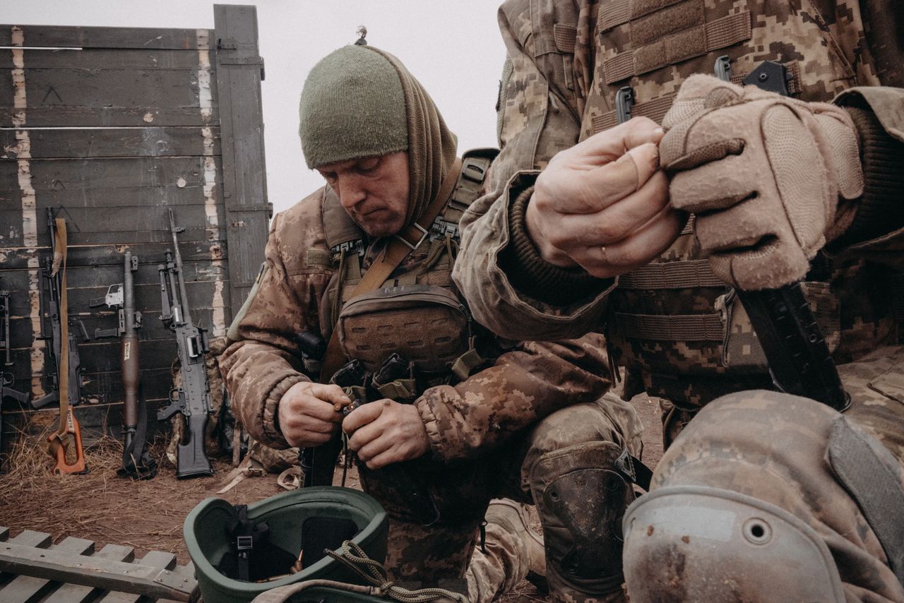 Training of new soldiers, pictured are members of the 42nd brigade.