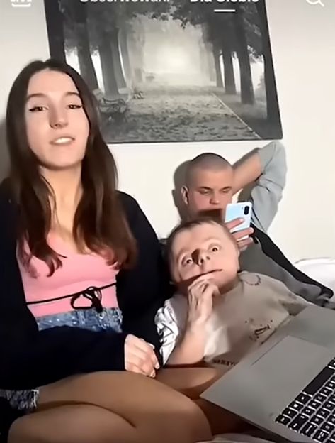 Tiktokerka oszukała niepełnosprawnego mężczyznę 