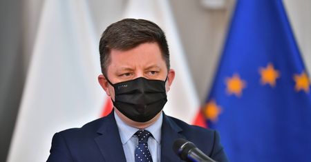 Szczepienia dla nastolatków? Dworczyk: Trwa dyskusja