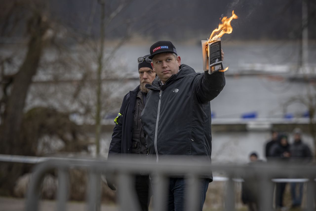 Rosyjska "inscenizacja". Protesty fałszywych Ukraińców w europejskich stolicach