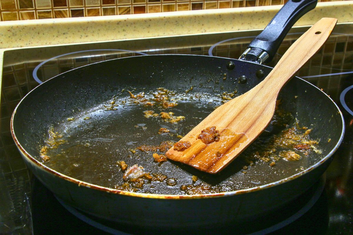 Kitchen magic. Ditch tough scrubbing with these simple pan-cleaning tricks