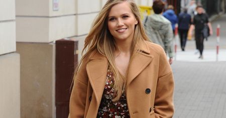 Agnieszka Kaczorowska-Pela w skórzanych spodniach na wiosnę. Ten krój pasuje wszystkim