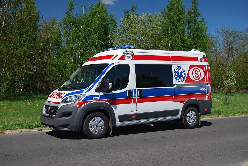 Wrocław. Kierowca z sądowym zakazem. Mimo to, prowadził ambulans