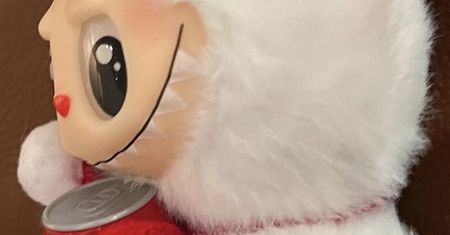 Mini Labubu podbijają świat. Producent zabawek Pop Mart notuje rekordowe wzrosty sprzedaży