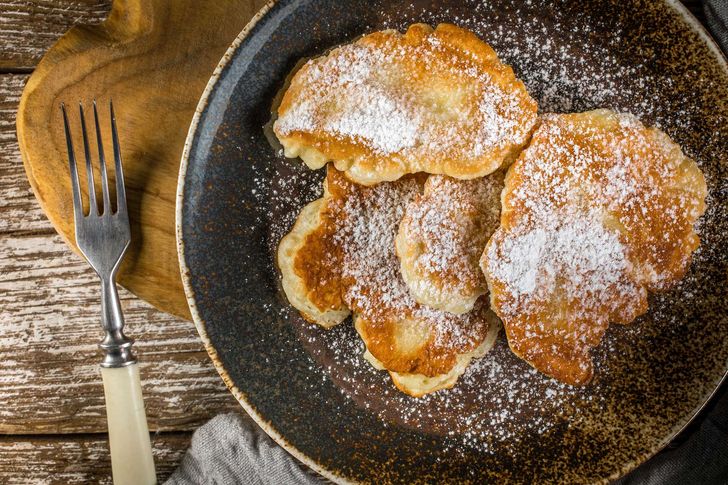 Racuchy z bananami – klasyka z nutą owoców