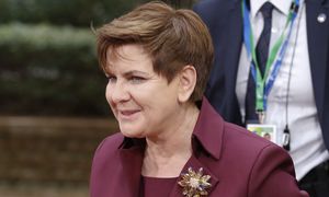 "Złamano gramatykę". Beata Szydło oceniona przez stylistkę