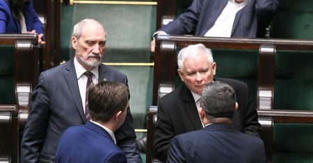 Negocjacje w obozie Zjednoczonej Prawicy. Antoni Macierewicz zabrał głos