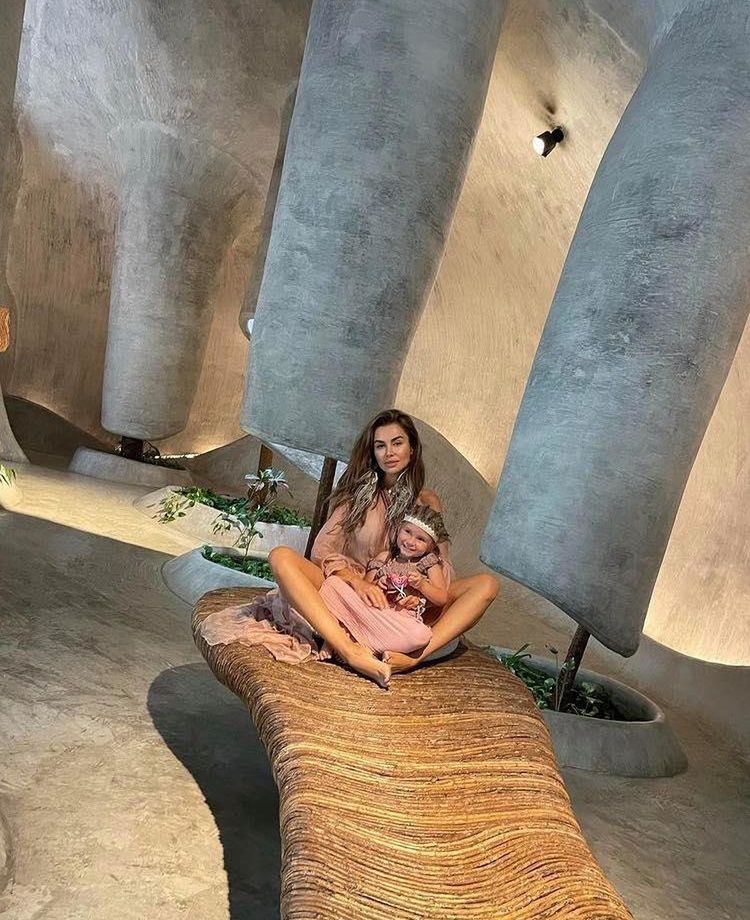 Natalia Siwiec broni wychowywania córki w Tulum