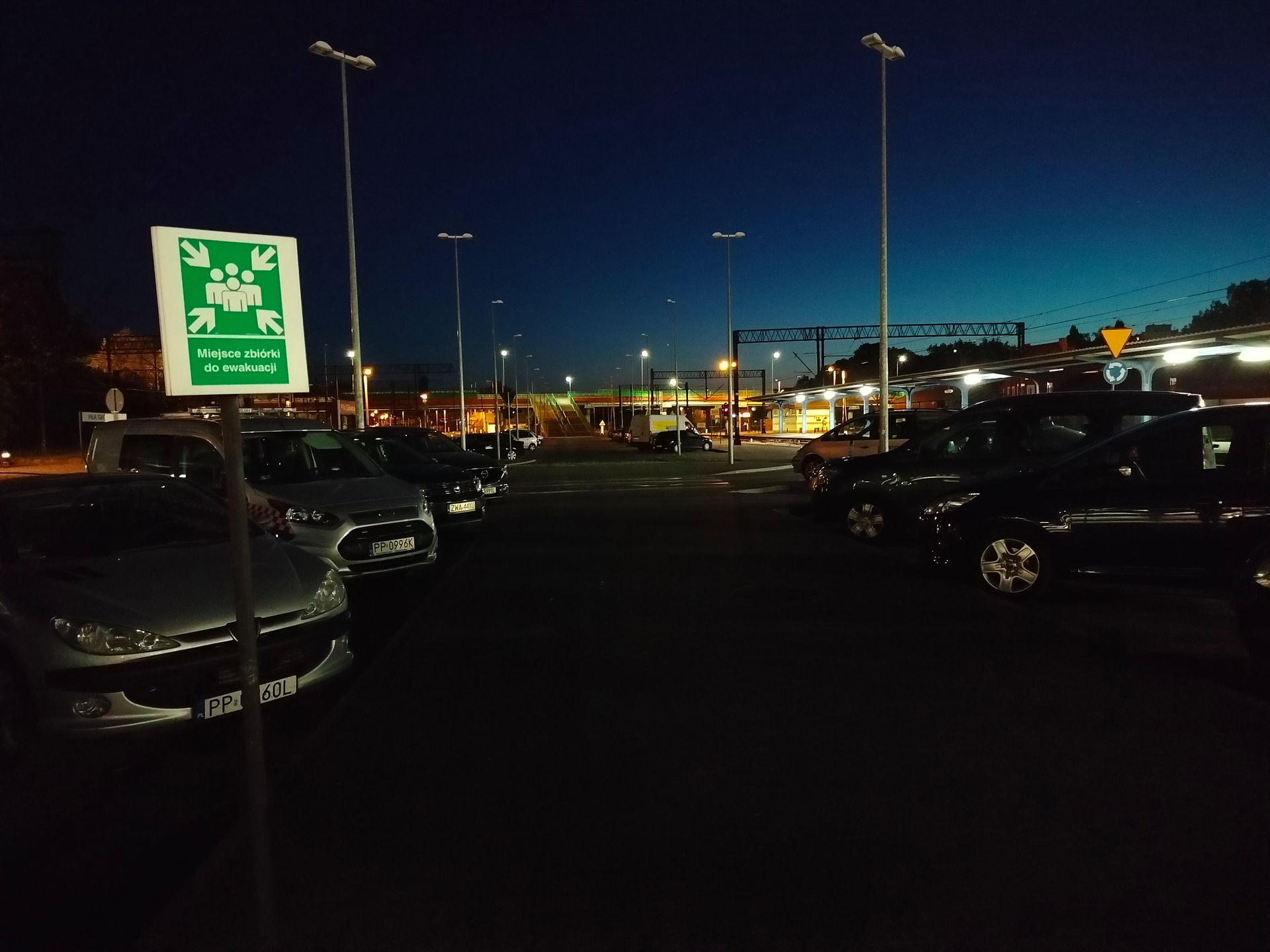 realme 9 to smartfon świetnie wyceniony, ale... nieopłacalny. Już tłumaczę 37