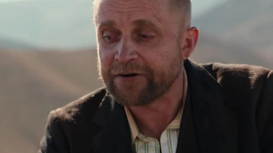 Piotr Adamczyk nie ma za wiele scen w serialu Amazona