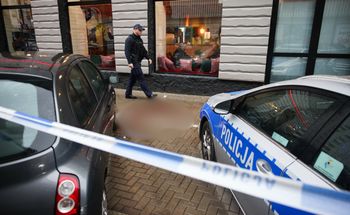 Atak tasakiem w Warszawie. 37-latek usłyszał zarzuty