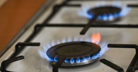 Gaz ziemny w poniedziałek rano w Europie drożeje o 1,74 proc.