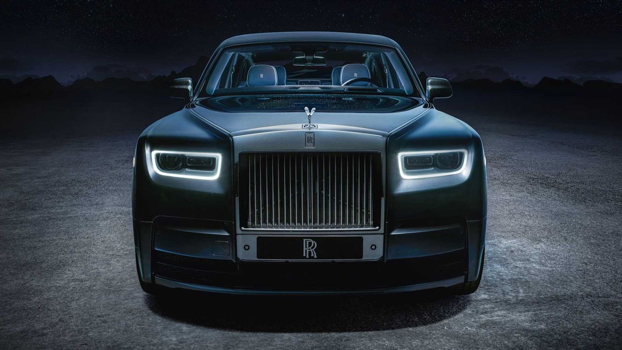 Rolls-Royce Phantom Tempus ma lodówkę na kawior i tabliczkę z cytatem Einsteina. Powstanie 20 sztuk